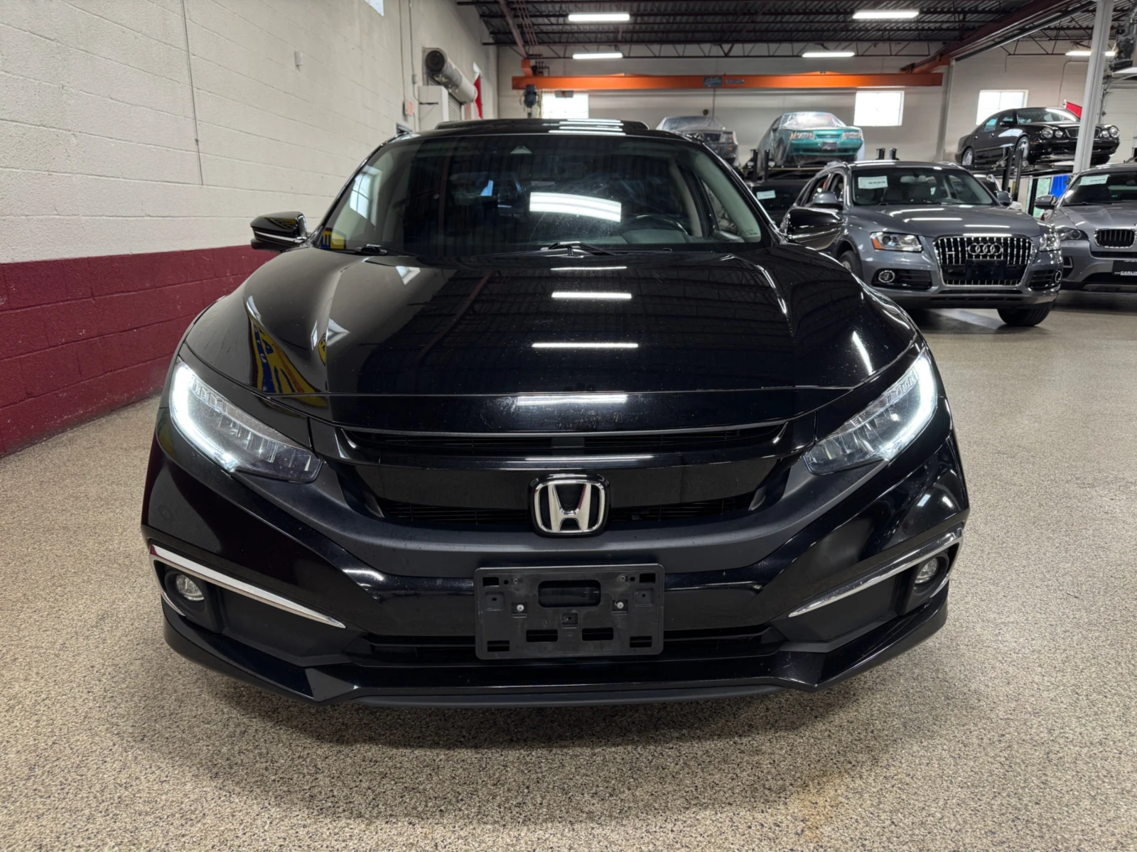 Honda Civic Touring 1.5T / Кожа / ПАНО - изображение 7