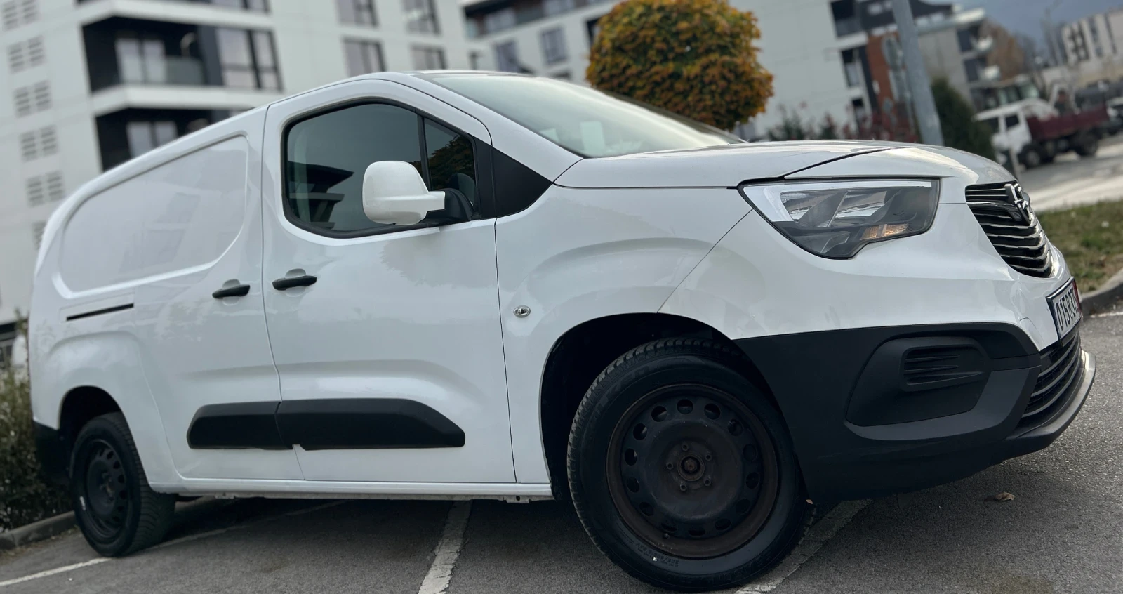 Opel Combo 1.5D Edition* Klima* Tempomat* Bluetooth* ТОВАРЕН - изображение 3