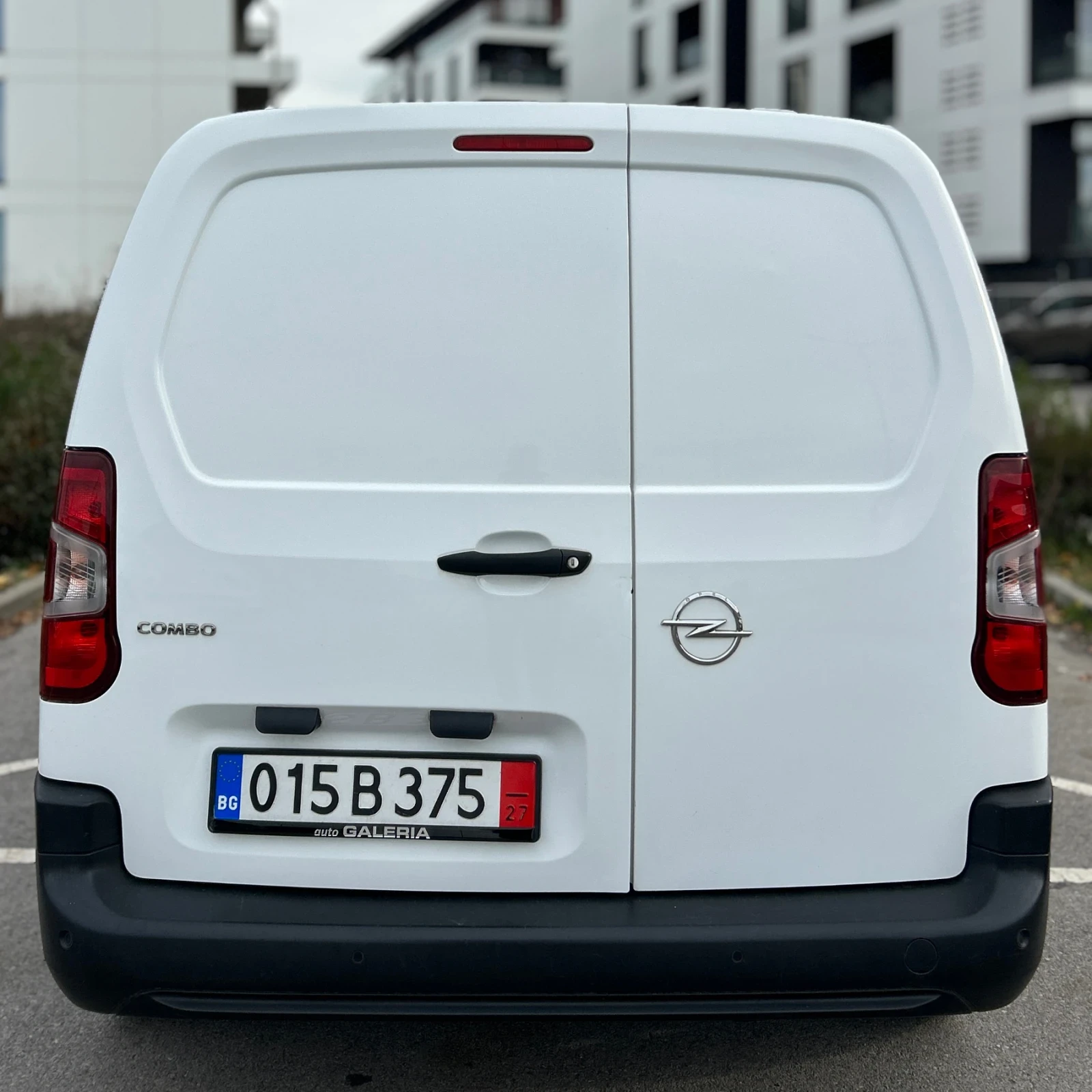 Opel Combo 1.5D Edition* Klima* Tempomat* Bluetooth* ТОВАРЕН - изображение 9