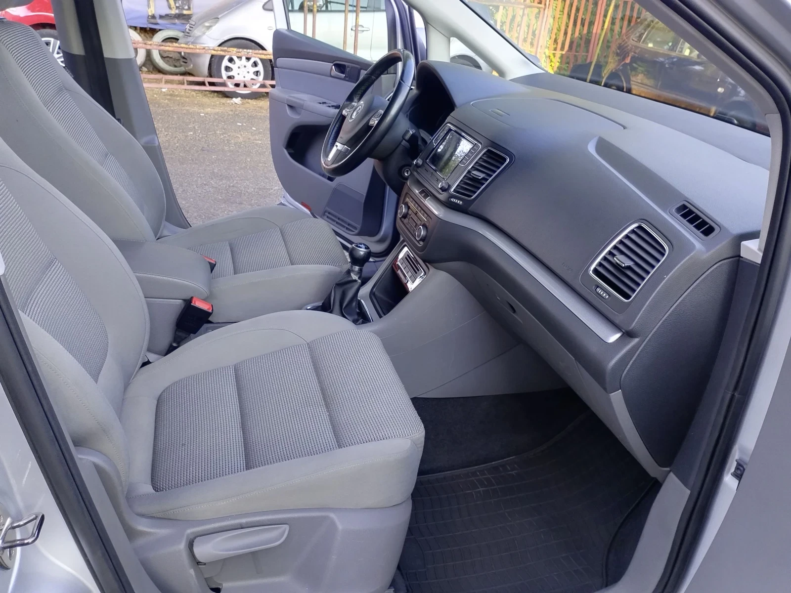 VW Sharan 2.0* TDI* 140кс.6ск - изображение 7