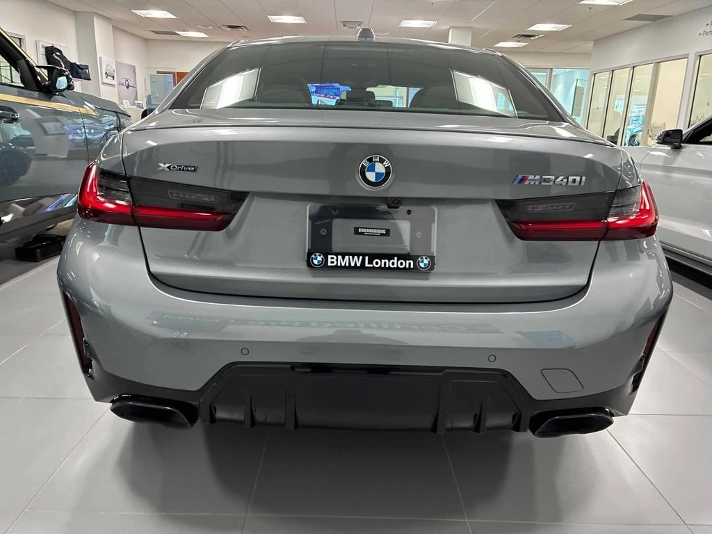 BMW 340 M340i xDrive  CARFAX | Mobile.bg � ����������� 4