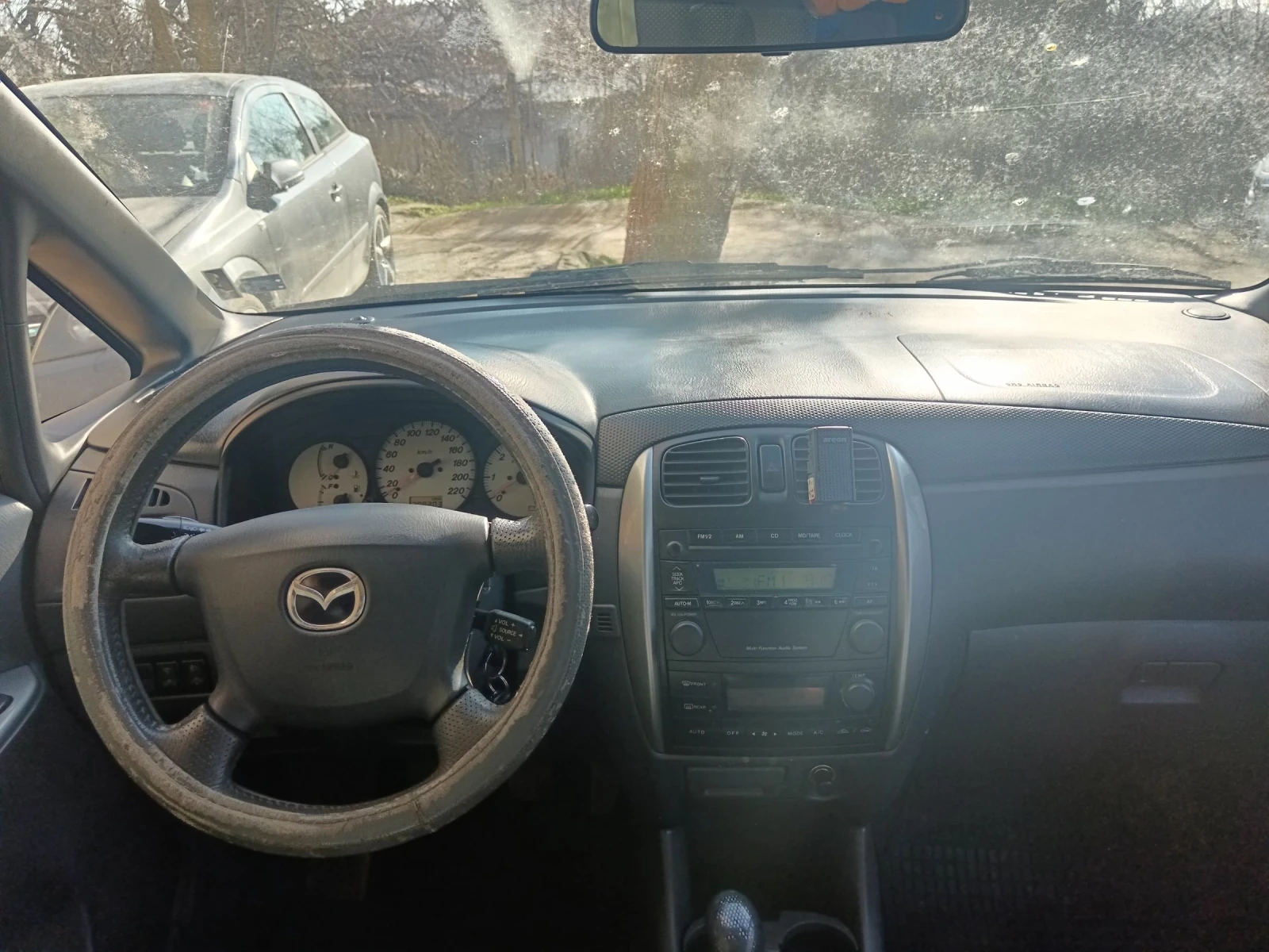 Mazda Premacy 2.0 DTI, снимка 9 - Автомобили и джипове - 53743961