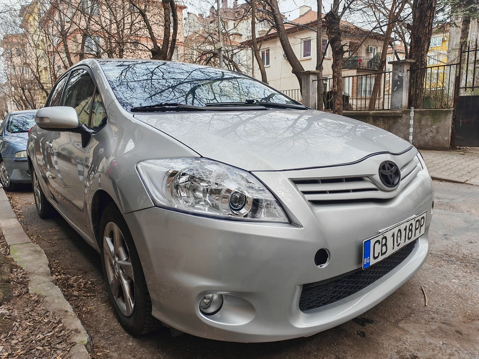 Toyota Auris  1.6 VVTI 132 к.с.FaceLift Navi Evro 5, снимка 2 - Автомобили и джипове - 53925094