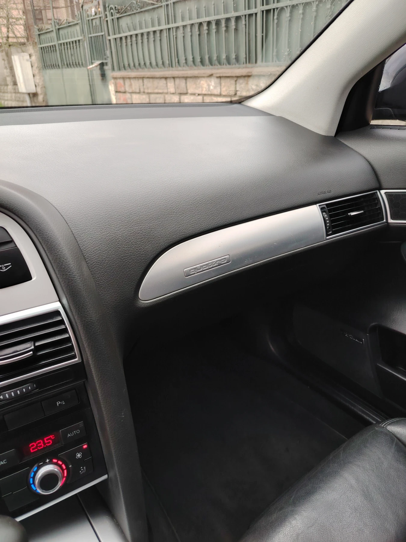 Audi A6 3.0TDI quattro , снимка 11 - Автомобили и джипове - 53951562