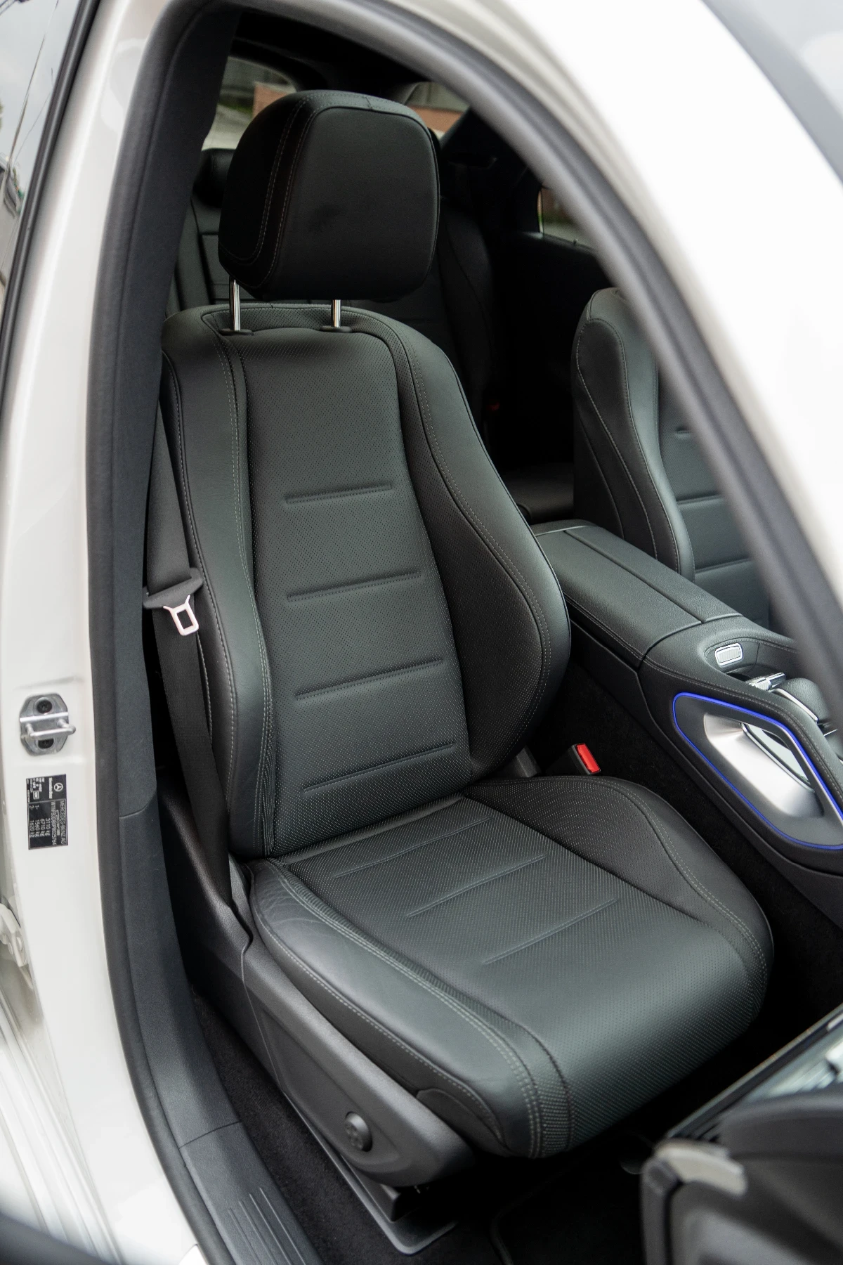 Mercedes-Benz GLE 450 d, снимка 7 - Автомобили и джипове - 54183926