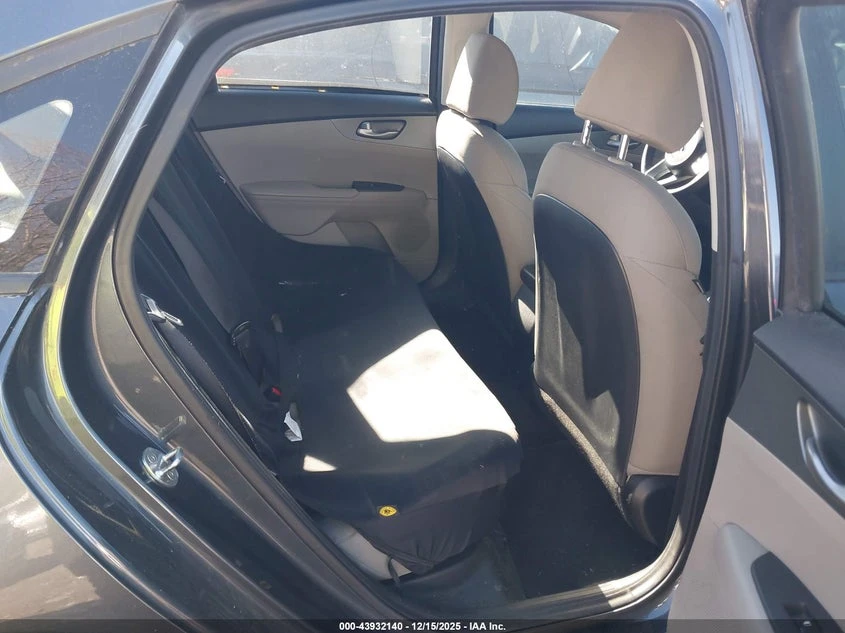 Kia Forte 2.0L I-4 DOHC, VVT, 147HP Front Wheel Drive | Mobile.bg � ����������� 8