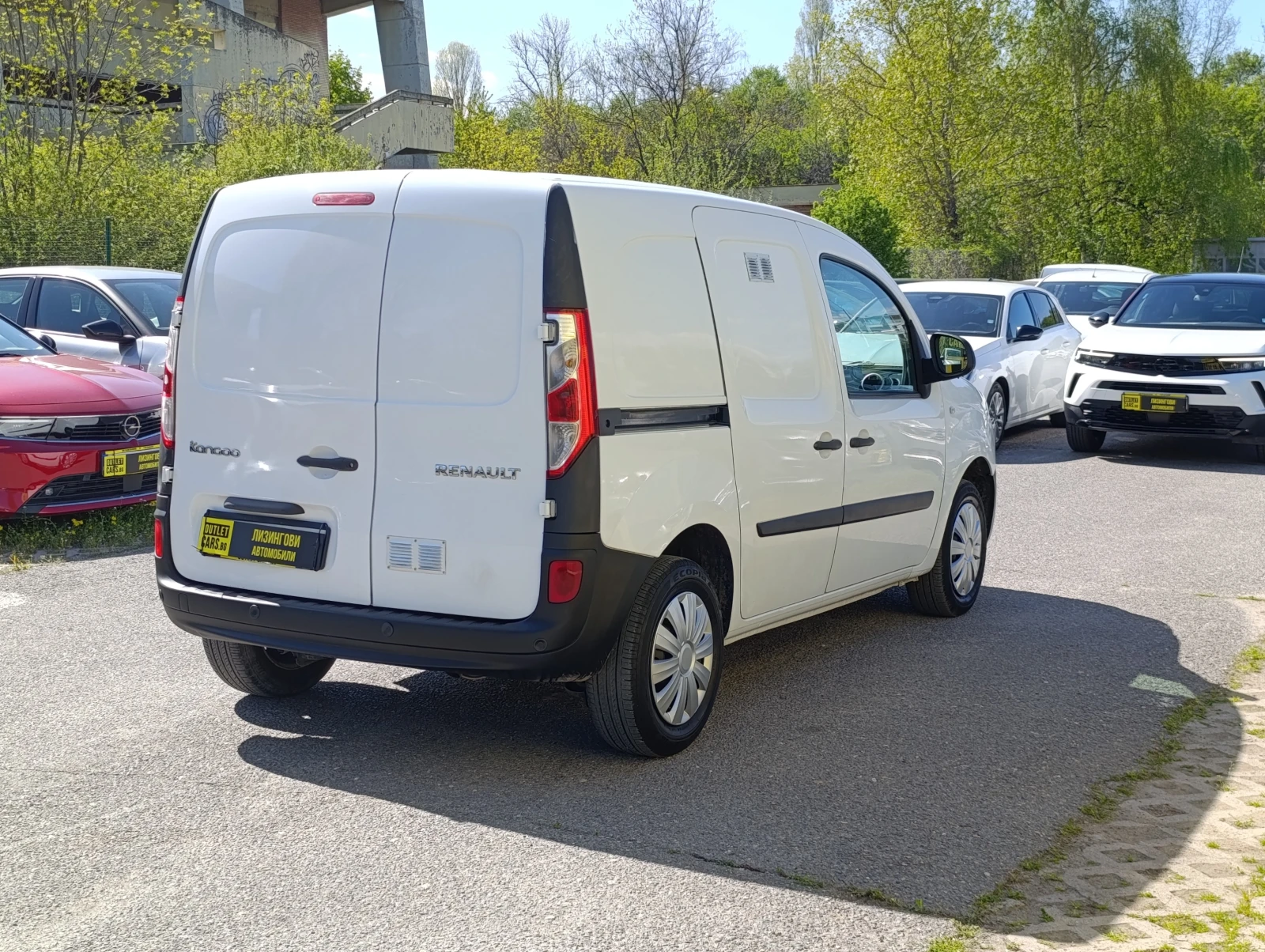 Renault Kangoo 1.5 DCI 75кс., снимка 3 - Автомобили и джипове - 54354211