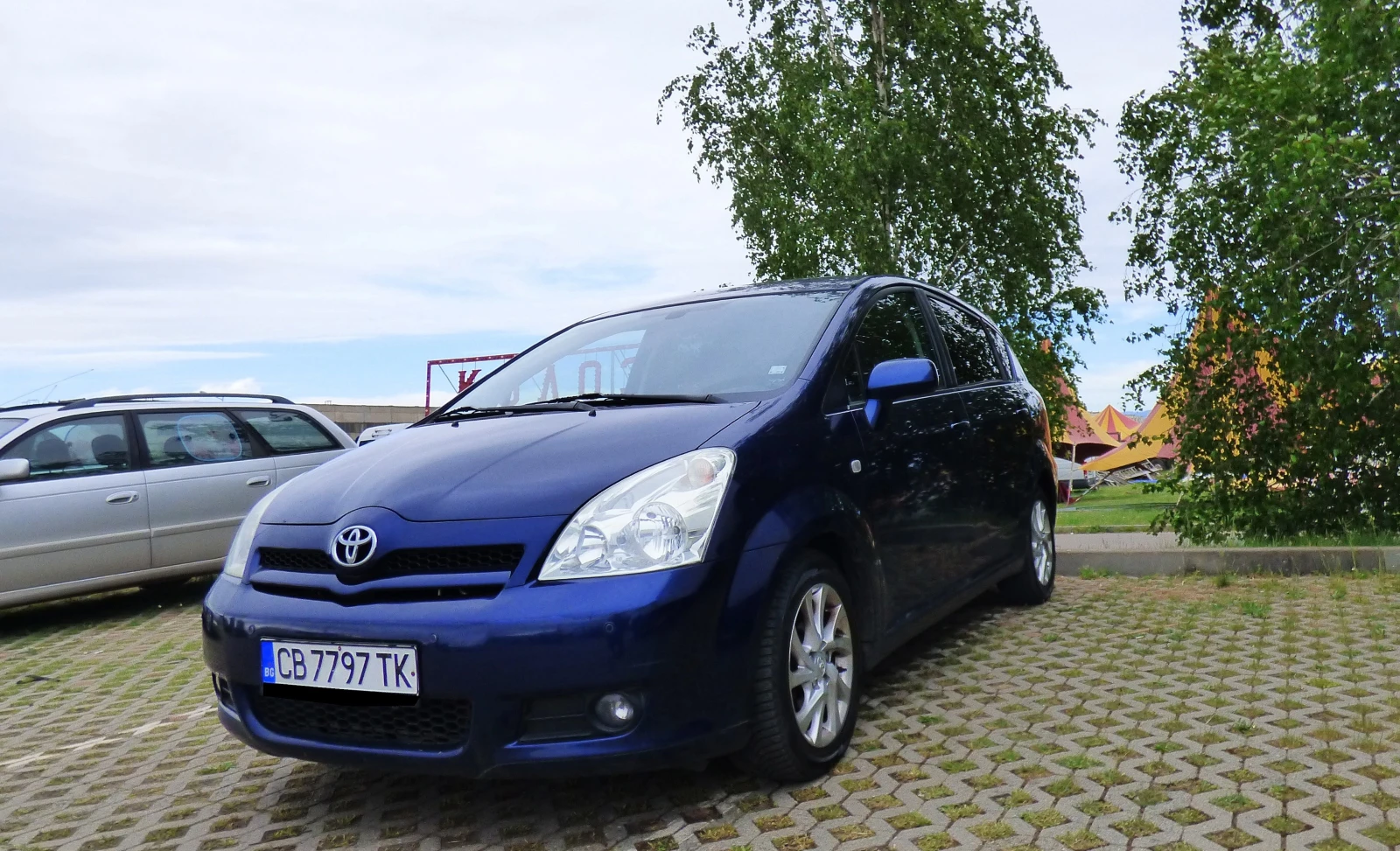 Toyota Corolla verso 2.2 D-4D (136 Hp) Facelift, снимка 1 - Автомобили и джипове - 54651119