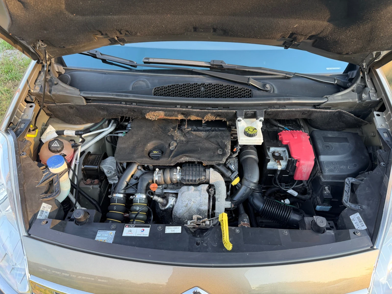 Citroen Berlingo 1.6HDI, снимка 13 - Автомобили и джипове - 55192622