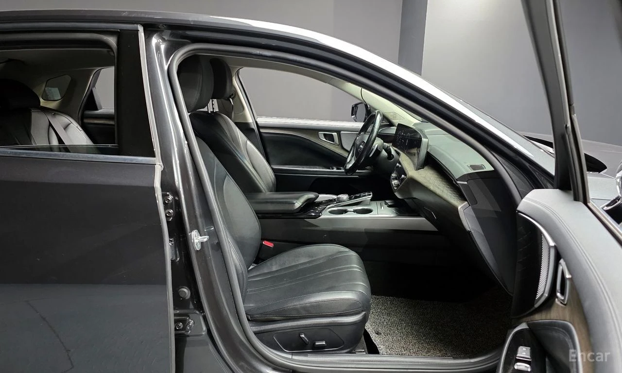 Kia K8 3.5* LPG* ПОДГРЕВ* ОБДУХВАНЕ* LANE* ASSIST* , снимка 14 - Автомобили и джипове - 56075858