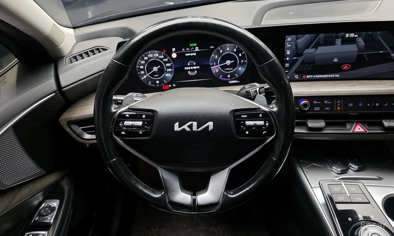 Kia K8 3.5* LPG* ПОДГРЕВ* ОБДУХВАНЕ* LANE* ASSIST* , снимка 8 - Автомобили и джипове - 56075858
