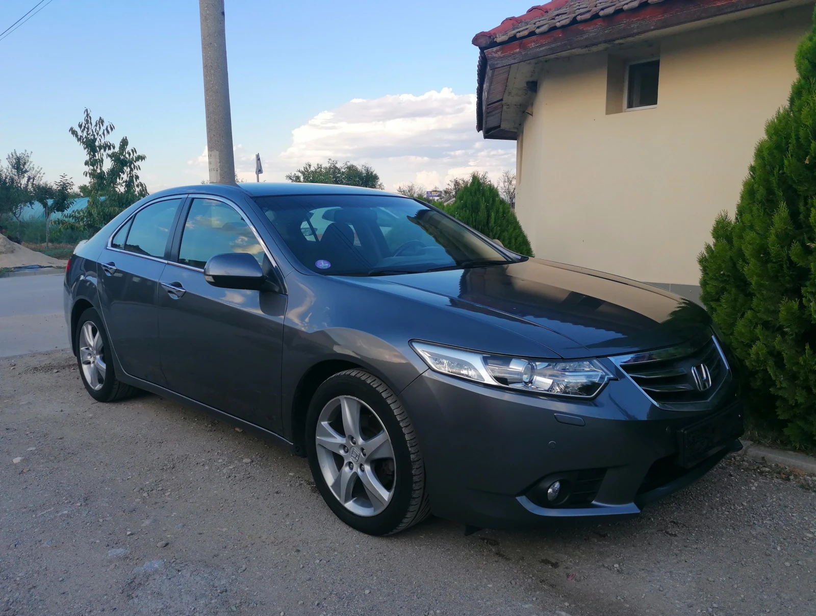 Honda Accord 2.0i-VTEC  FACELIFT, снимка 5 - Автомобили и джипове - 56161575