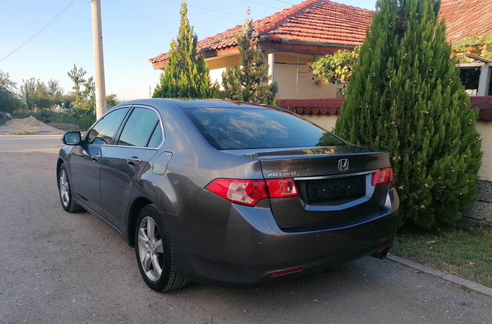Honda Accord 2.0i-VTEC  FACELIFT, снимка 12 - Автомобили и джипове - 56161575