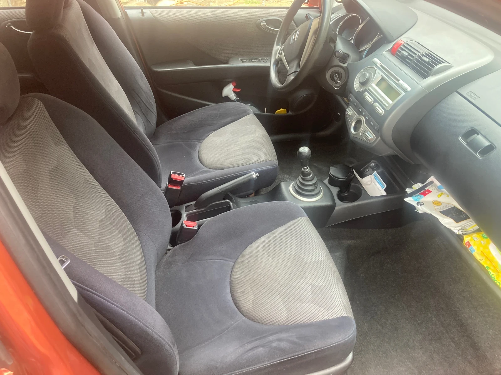 Honda Jazz, снимка 13 - Автомобили и джипове - 56298163