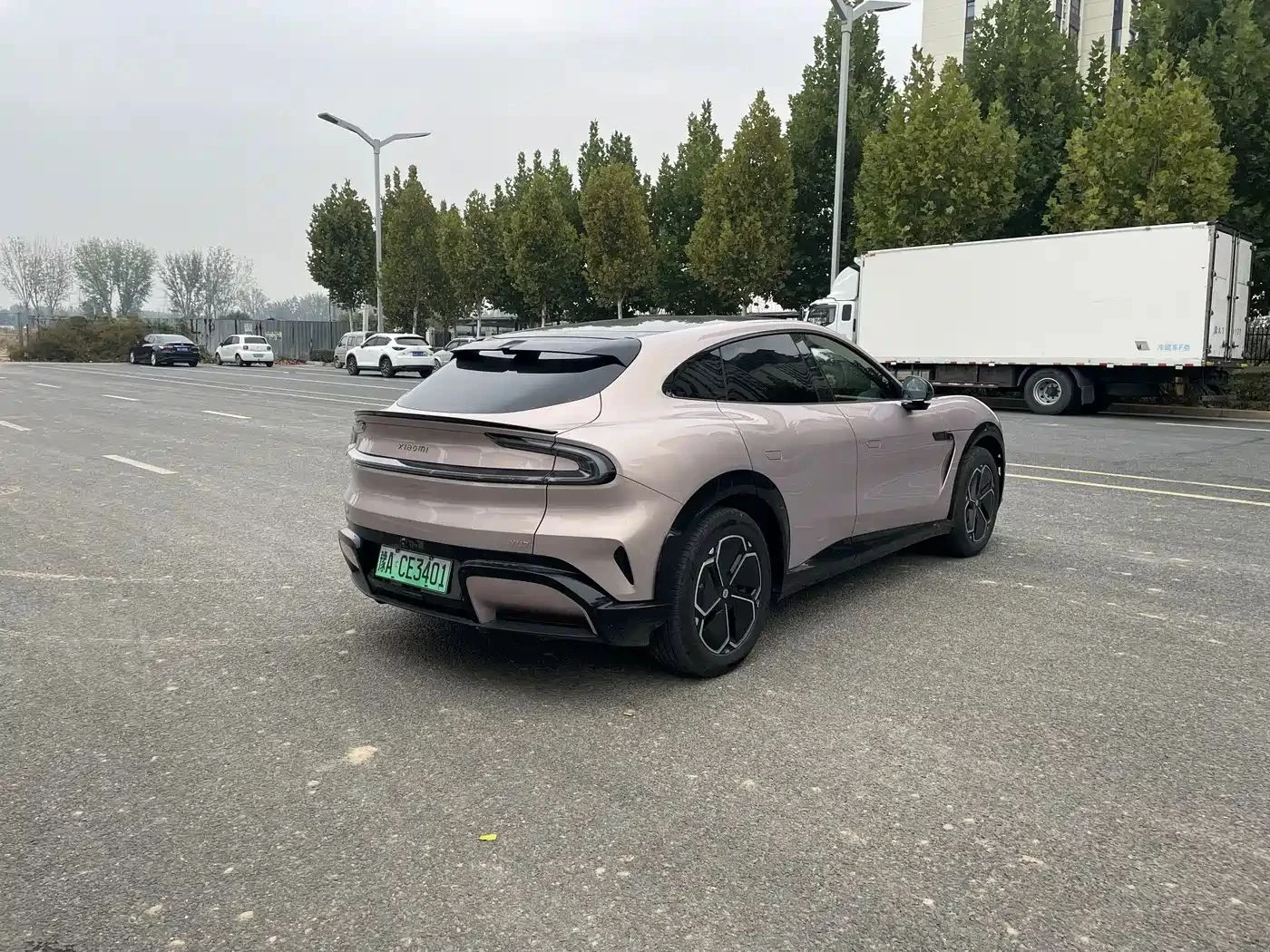 Xiaomi YU7, снимка 4 - Автомобили и джипове - 56689837