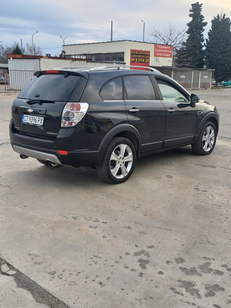 Chevrolet Captiva, снимка 4 - Автомобили и джипове - 48419023