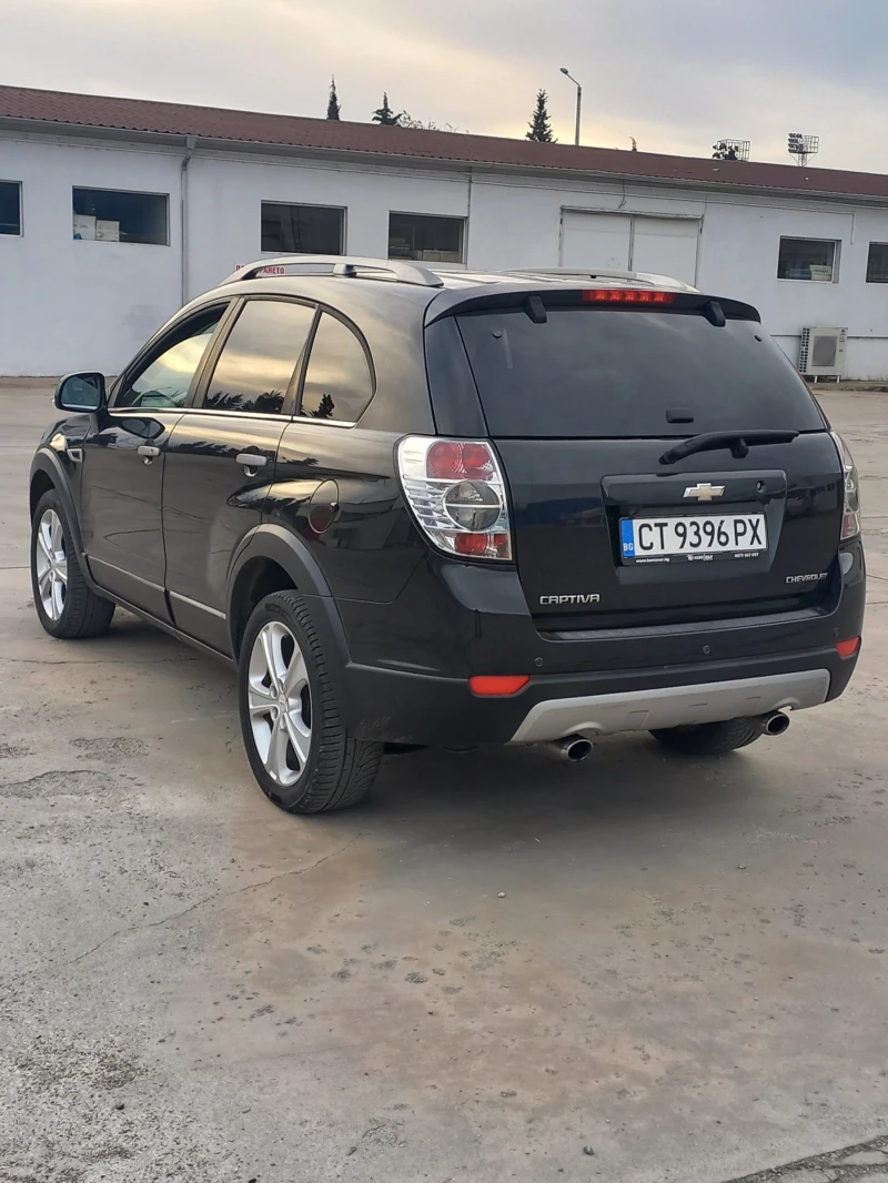 Chevrolet Captiva, снимка 6 - Автомобили и джипове - 48419023