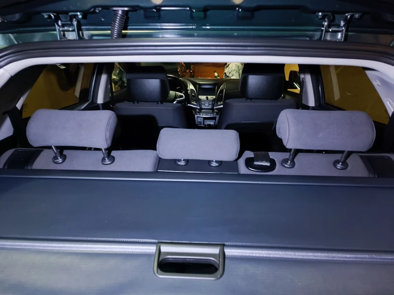 SsangYong Korando 2.0i LPG, снимка 11 - Автомобили и джипове - 52111376