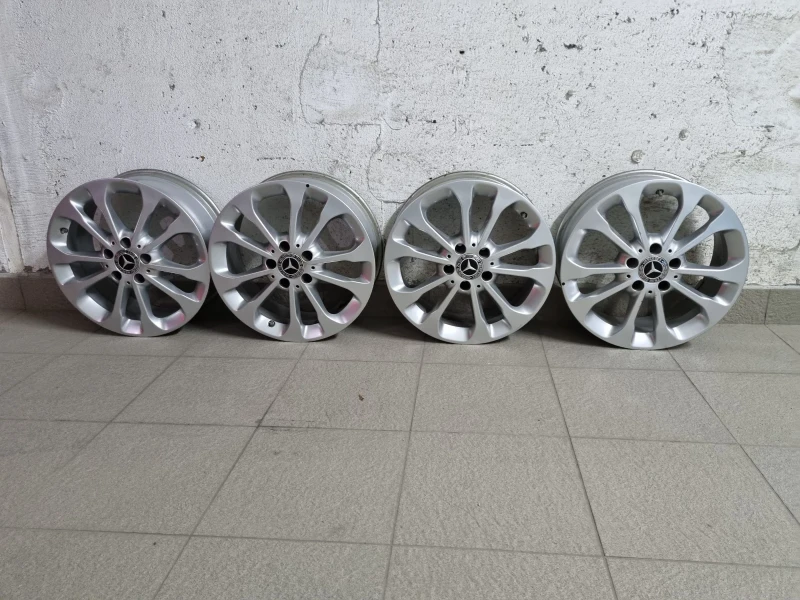 Mercedes-Benz GLA 200, снимка 10 - Автомобили и джипове - 52919822