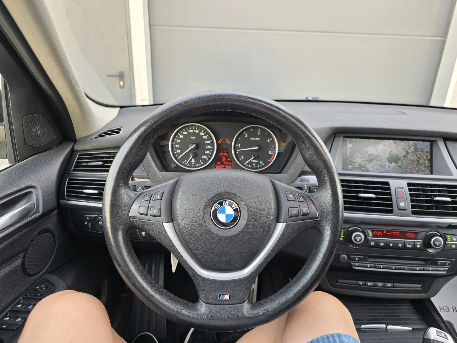BMW X5 4.0d 306k.c * ВАКУМ * Distronic * Head-Up * ЛИЗИНГ - изображение 10