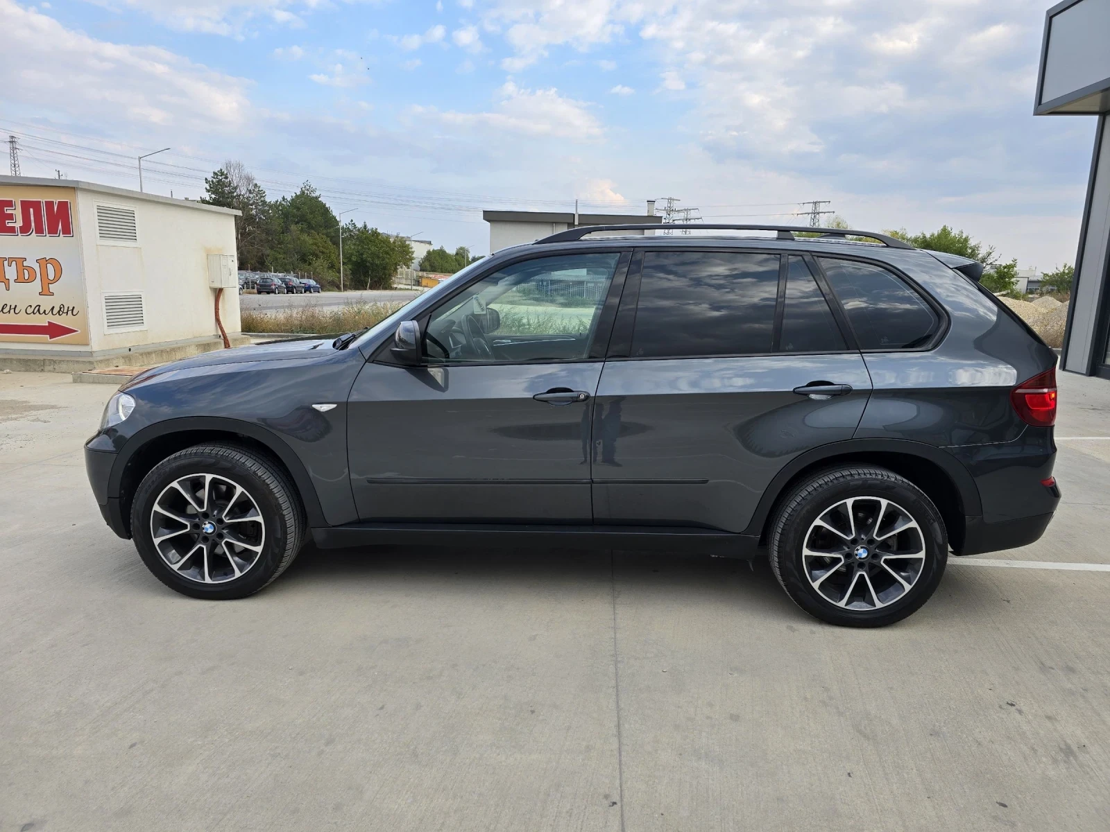 BMW X5 4.0d 306k.c * ВАКУМ * Distronic * Head-Up * ЛИЗИНГ - изображение 7