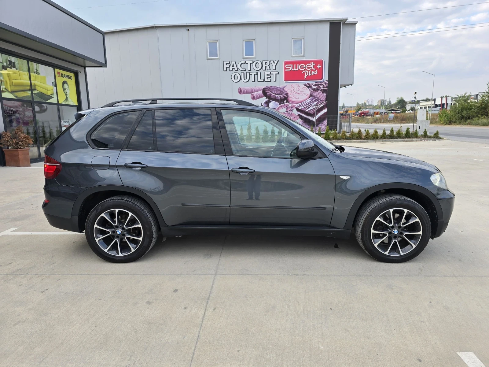 BMW X5 4.0d 306k.c * ВАКУМ * Distronic * Head-Up * ЛИЗИНГ - изображение 4