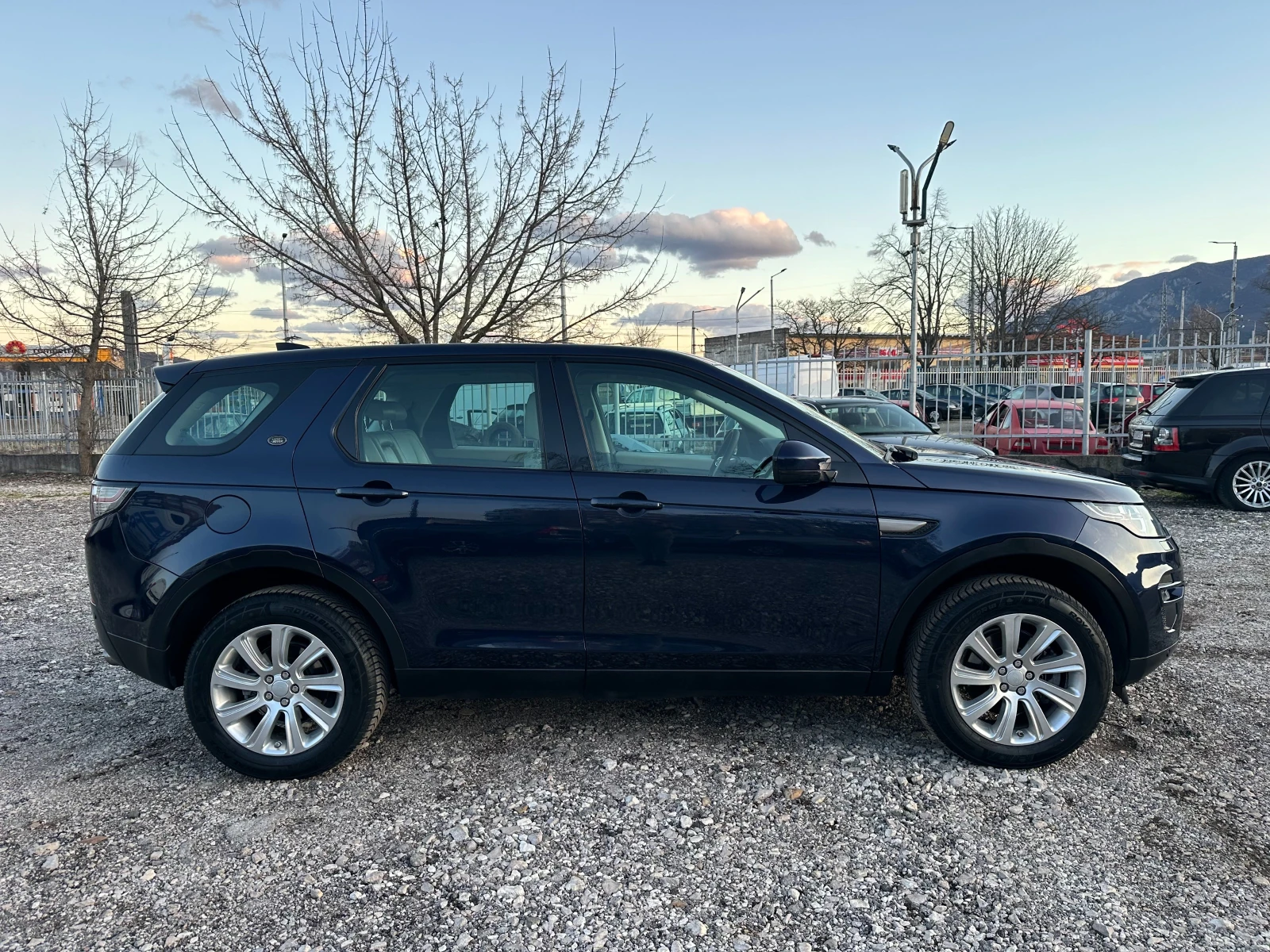 Land Rover Discovery Sport 2.0TD4 150kc ITALIA - изображение 6