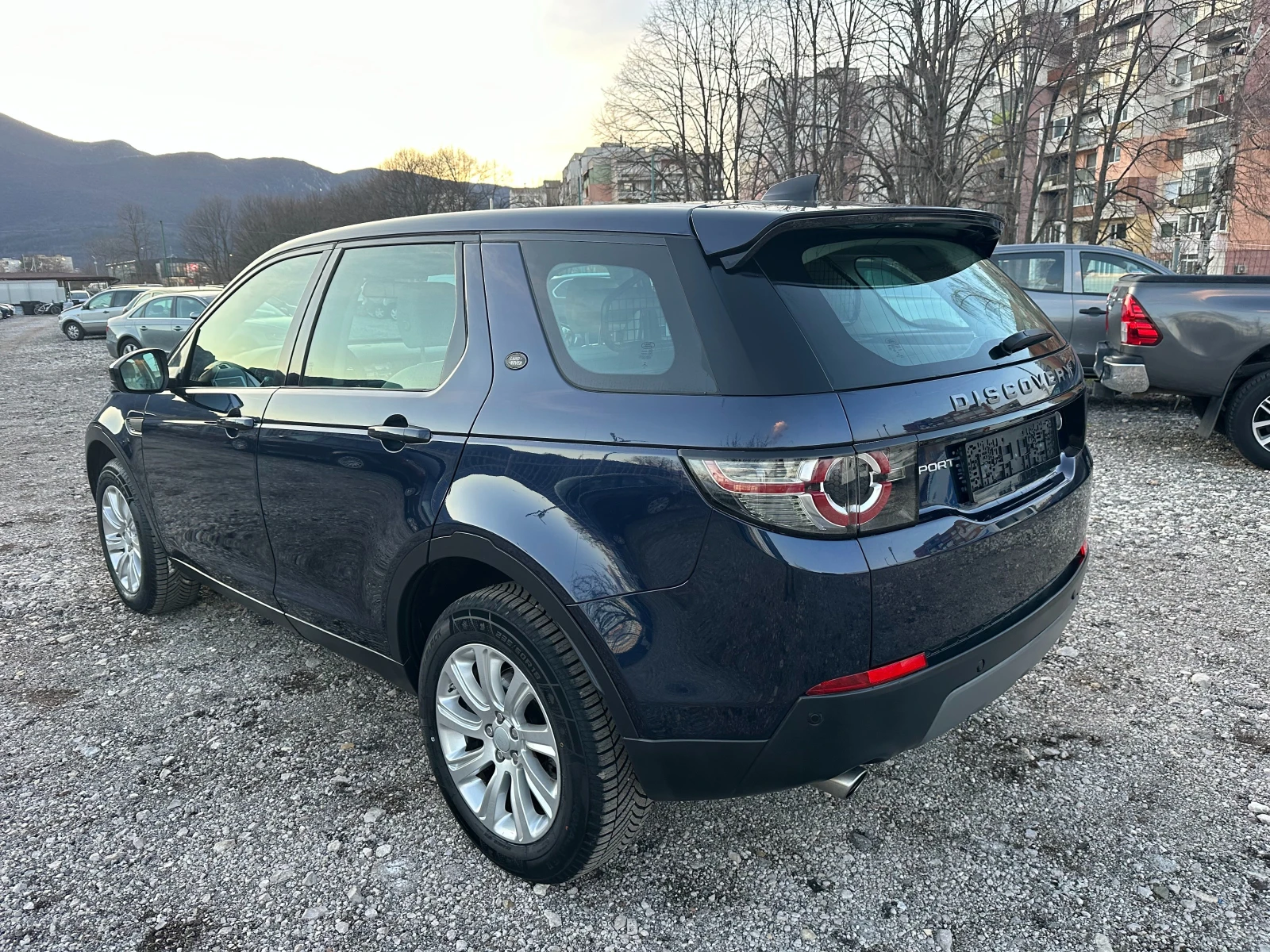 Land Rover Discovery Sport 2.0TD4 150kc ITALIA - изображение 3