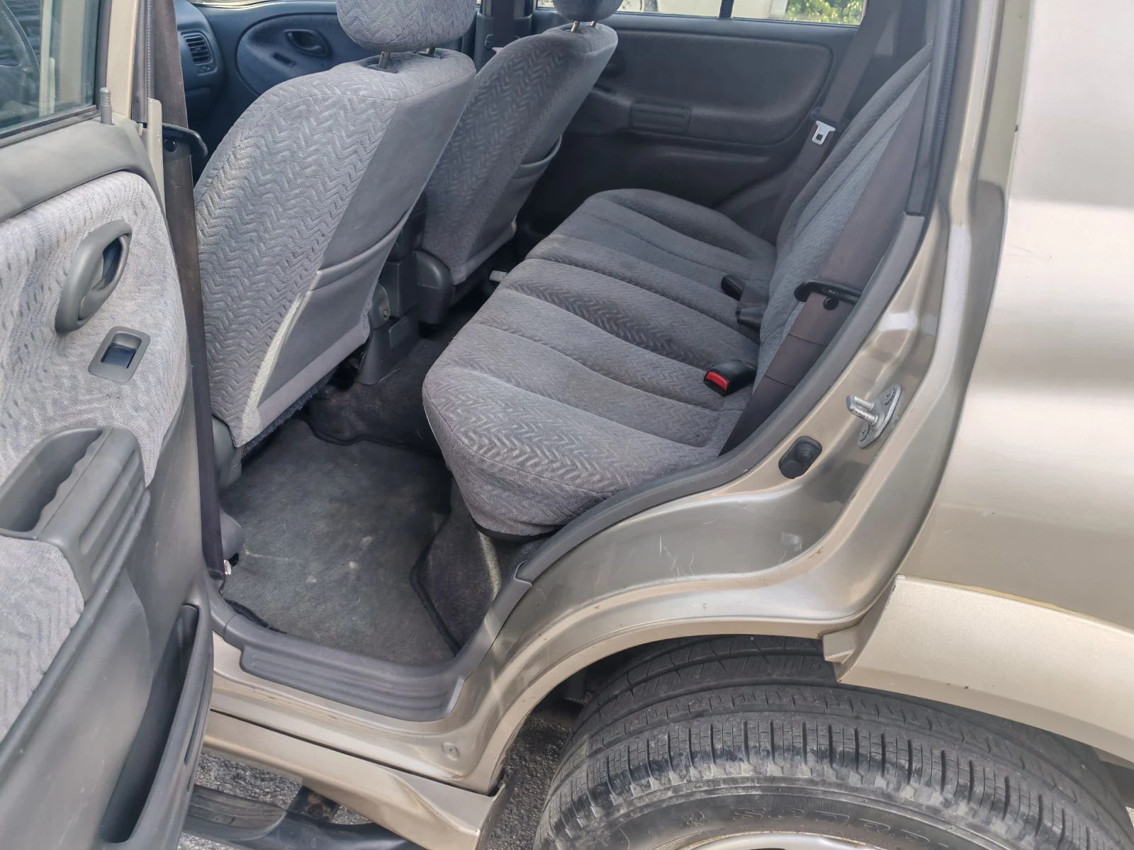 Suzuki Grand vitara 2.5i V6 4X4 KLIMATIK | Mobile.bg   11