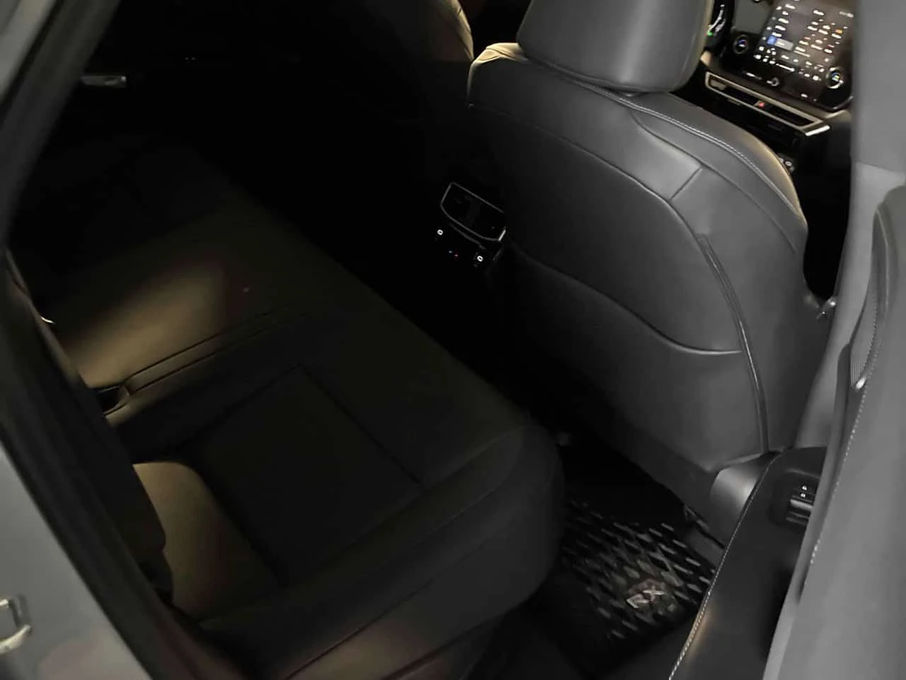 Lexus RX 350h * CARFAX * Обдухване * Шибидах * , снимка 13 - Автомобили и джипове - 53970323