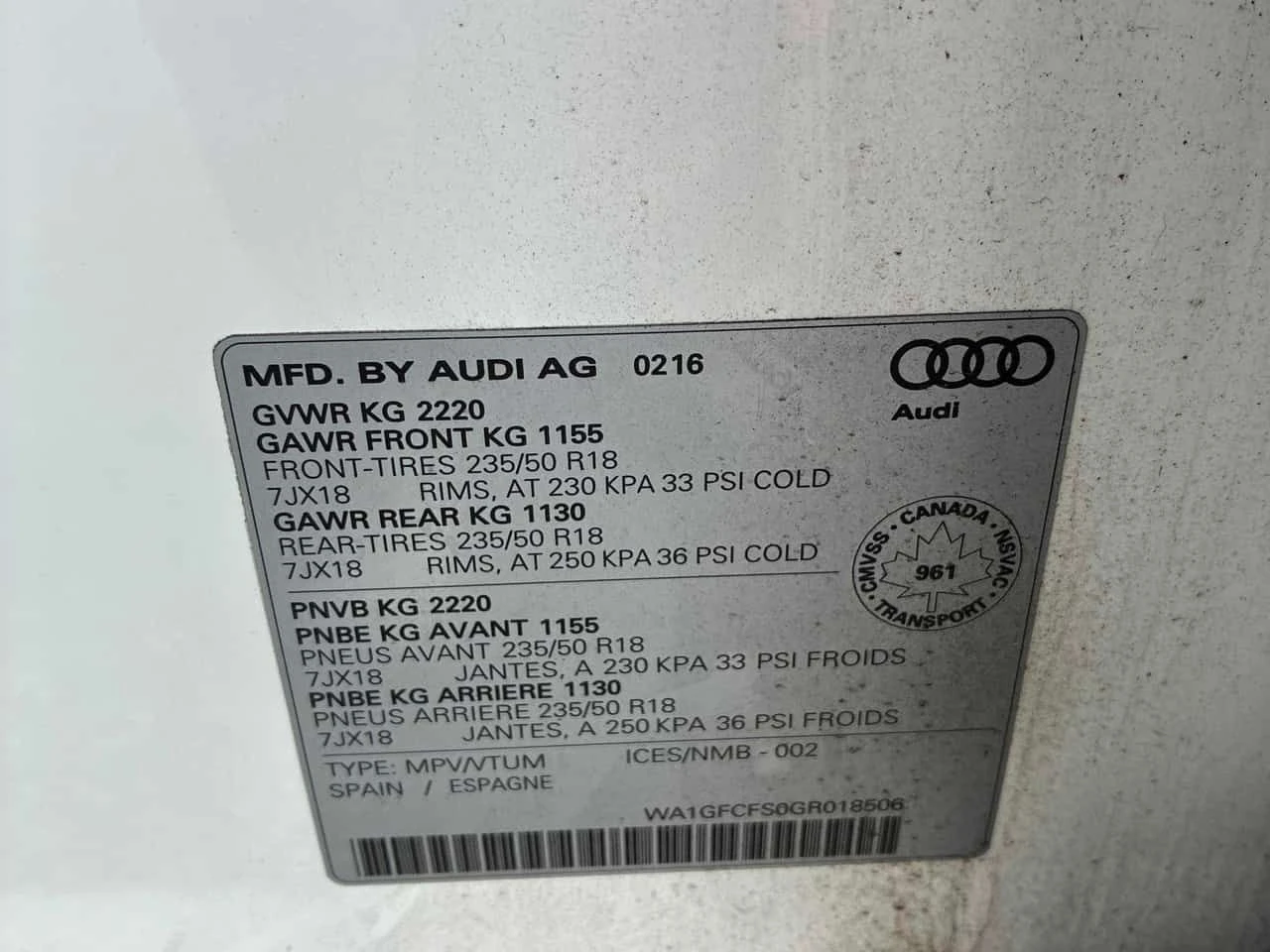Audi Q3 * Technik * CARFAX * ЦЕНА ДО БГ, снимка 14 - Автомобили и джипове - 54809939