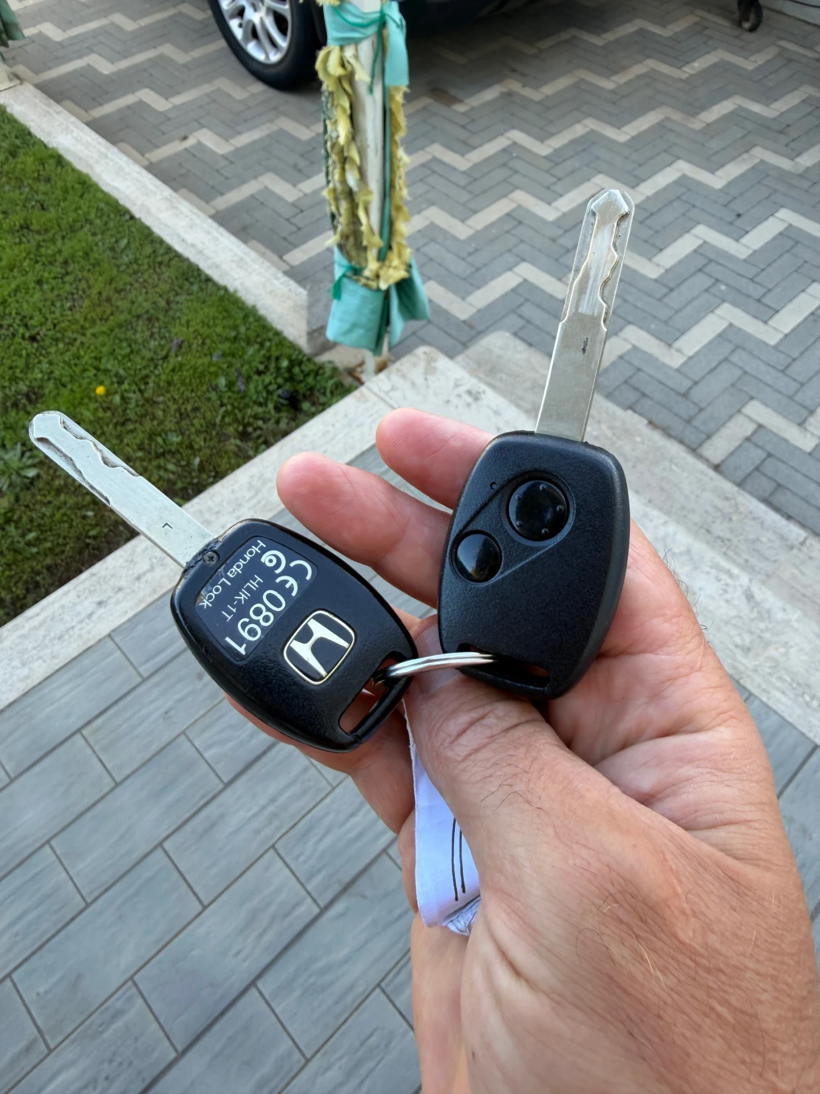 Honda Cr-v Esclusive , снимка 2 - Автомобили и джипове - 55151334