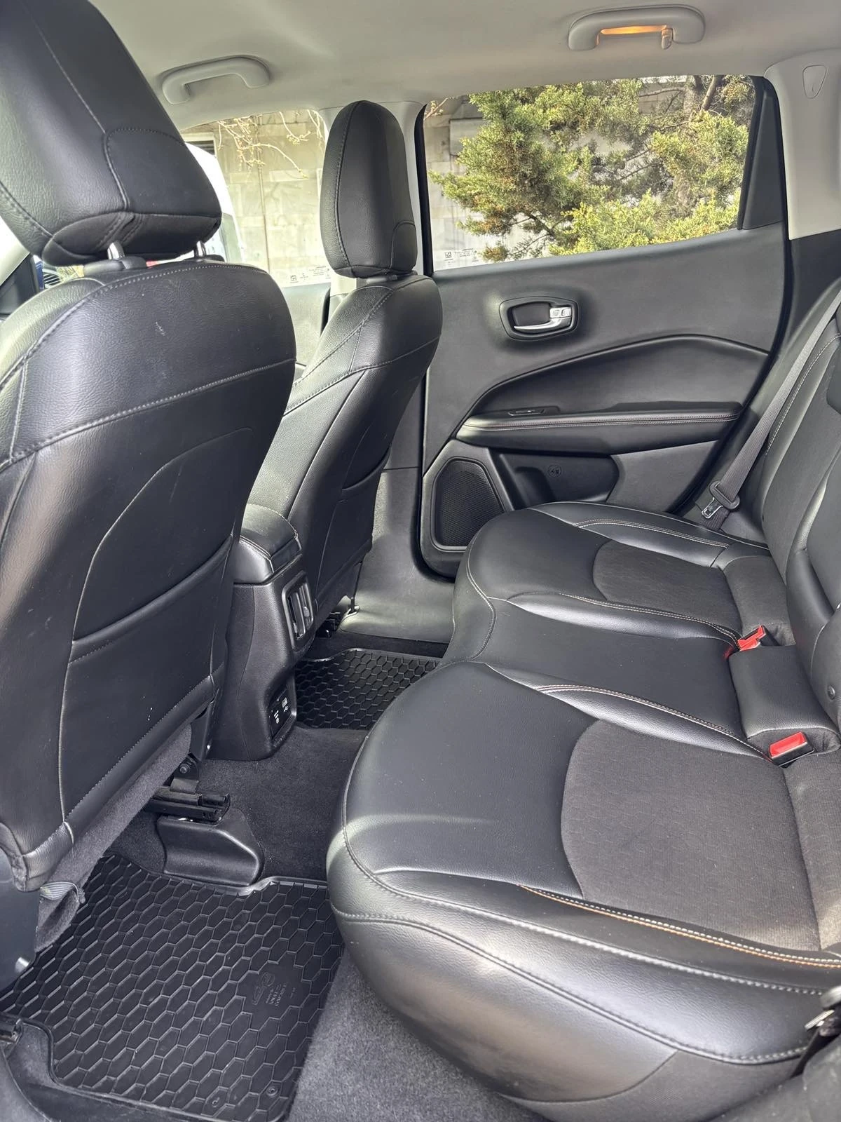 Jeep Compass 2, 4 | Mobile.bg � ����������� 4