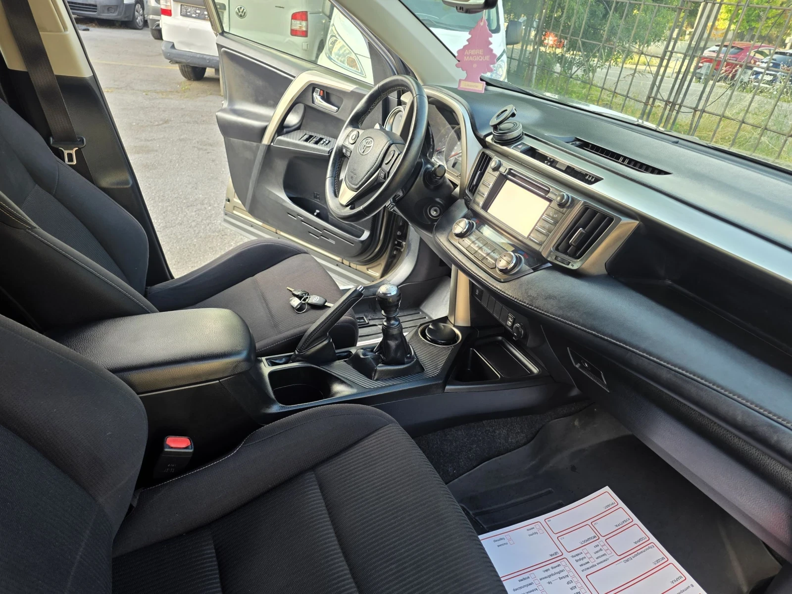 Toyota Rav4 2.0 d-4d, 1собственик, 124к.с, евро 5, снимка 14 - Автомобили и джипове - 55568307