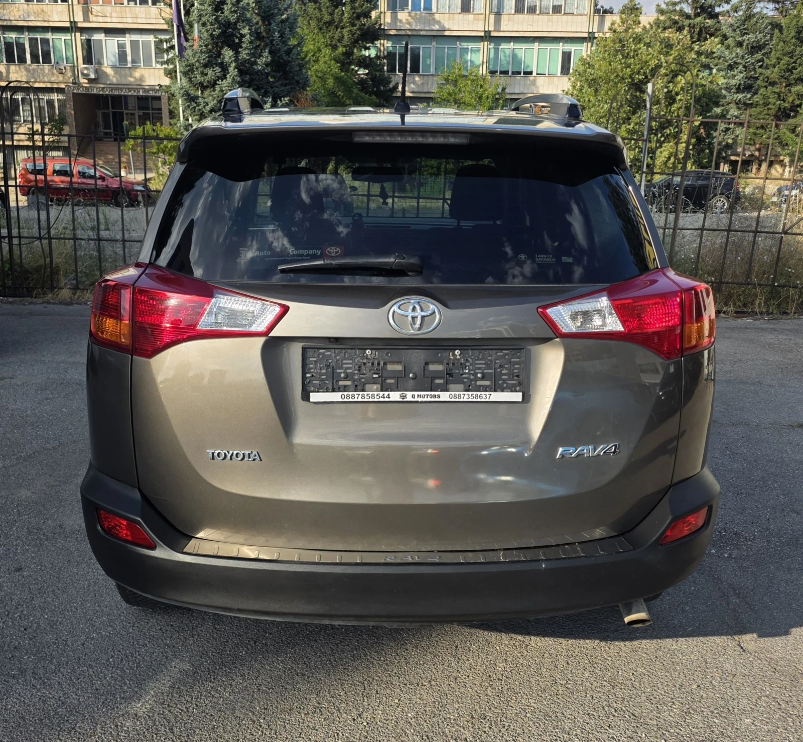 Toyota Rav4 2.0 d-4d, 1собственик, 124к.с, евро 5, снимка 7 - Автомобили и джипове - 55568307