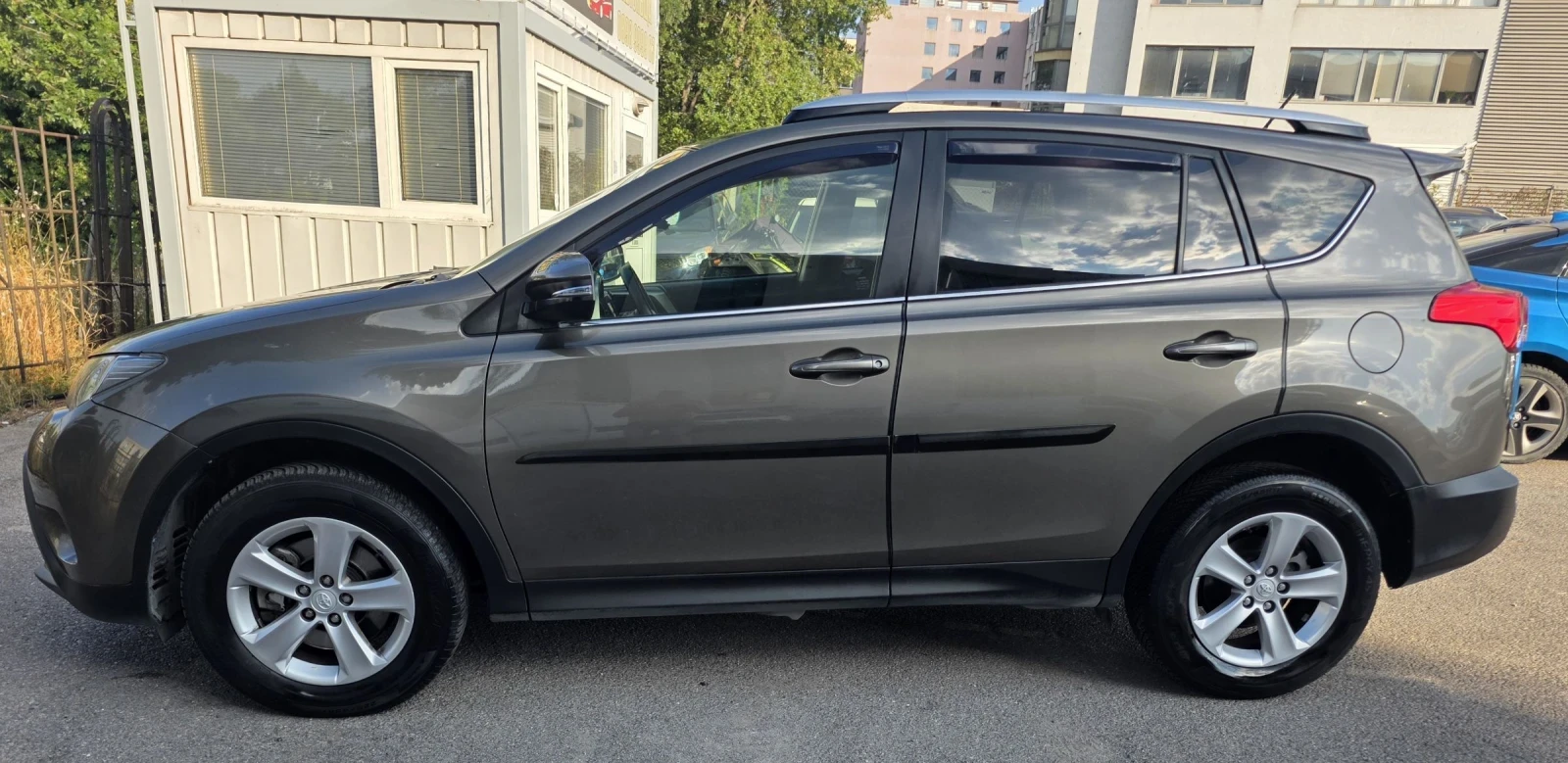 Toyota Rav4 2.0 d-4d, 1собственик, 124к.с, евро 5, снимка 5 - Автомобили и джипове - 55568307