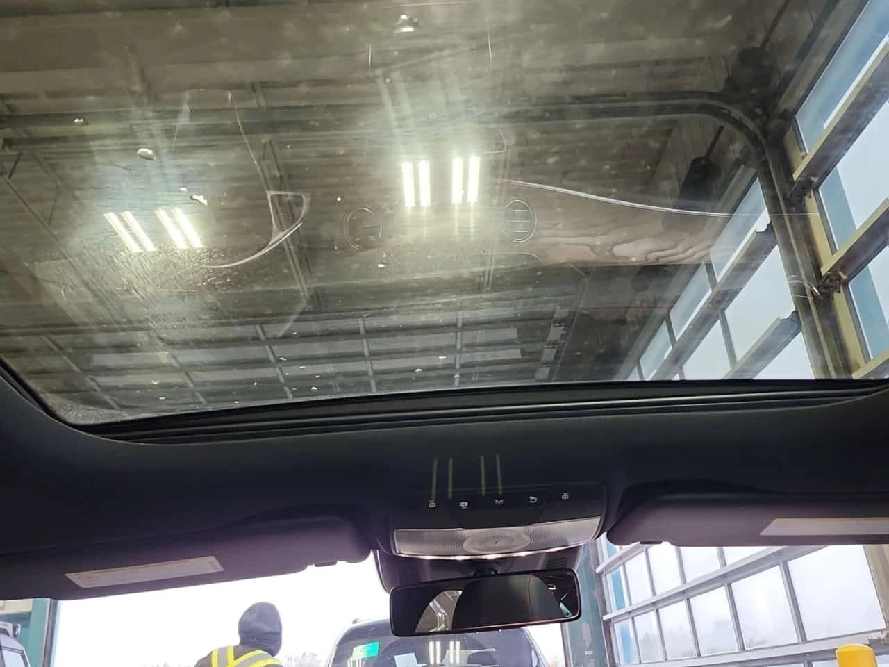 Mercedes-Benz E 43 AMG * PARK ASSIST * BLIND SPOT * KEYLESS * ������� *  | Mobile.bg � ����������� 13