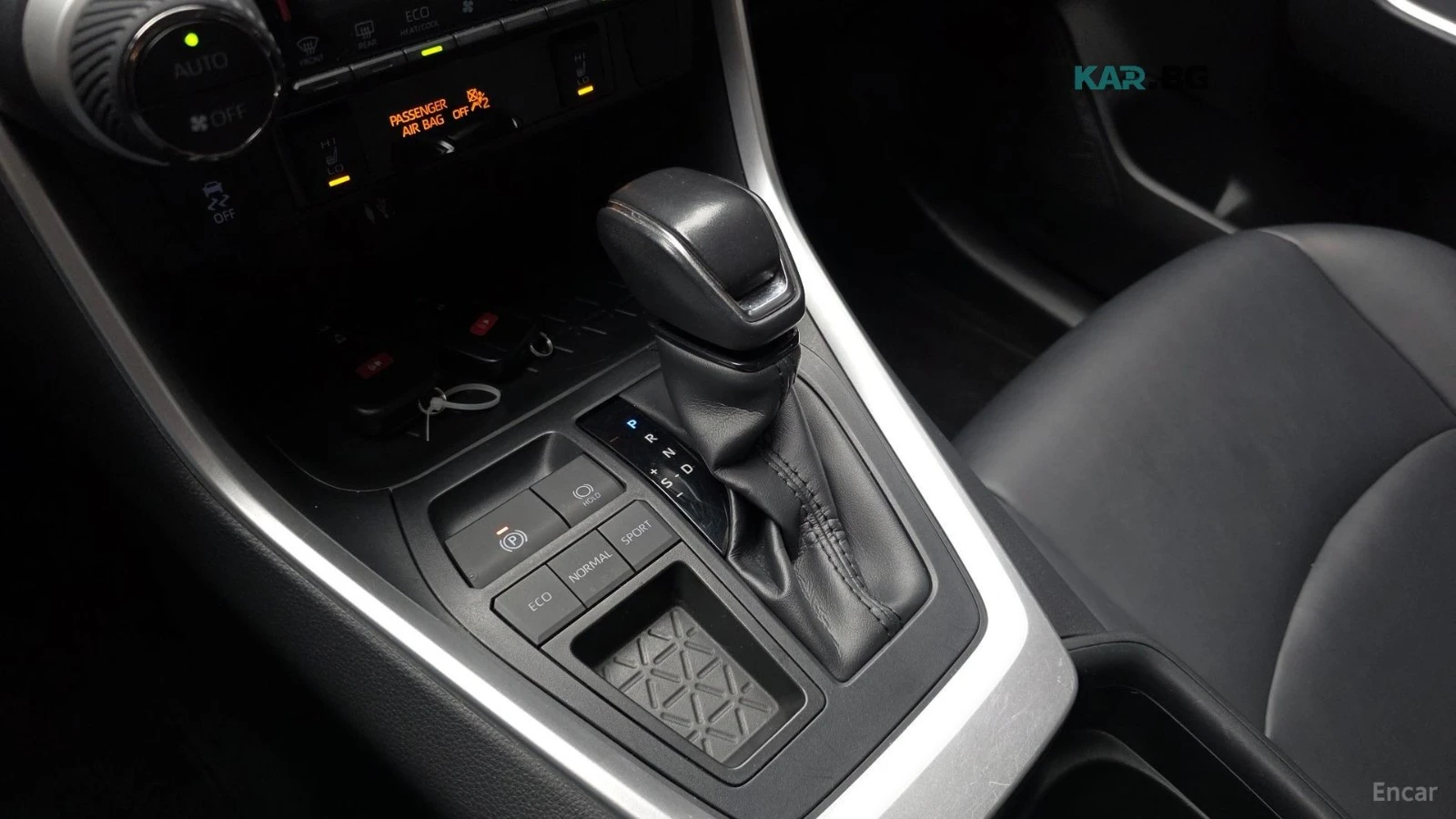 Toyota Rav4 2.5* DISTRONIC* ПОДГРЕВ* , снимка 8 - Автомобили и джипове - 56701853