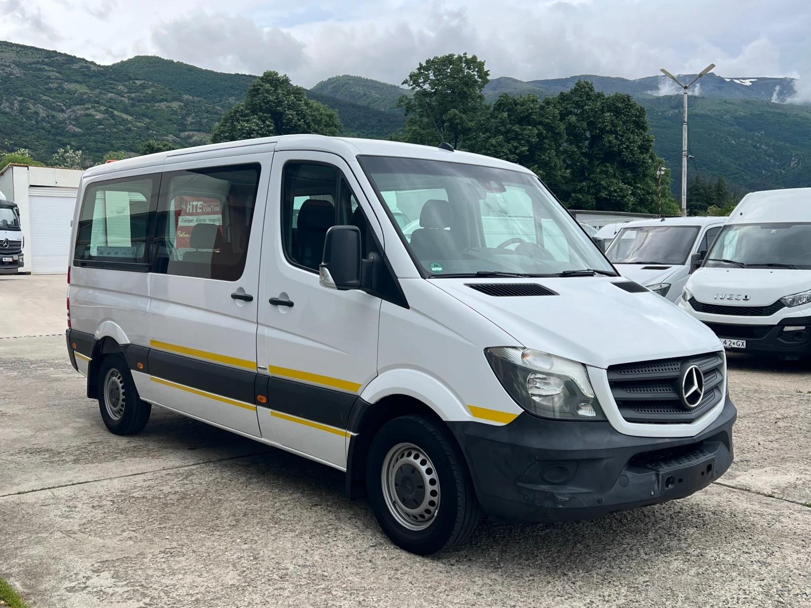 Mercedes-Benz Sprinter 313 9 МЕСТА , 2хКЛИМА , EURO 6, снимка 4 - Бусове и автобуси - 54654316