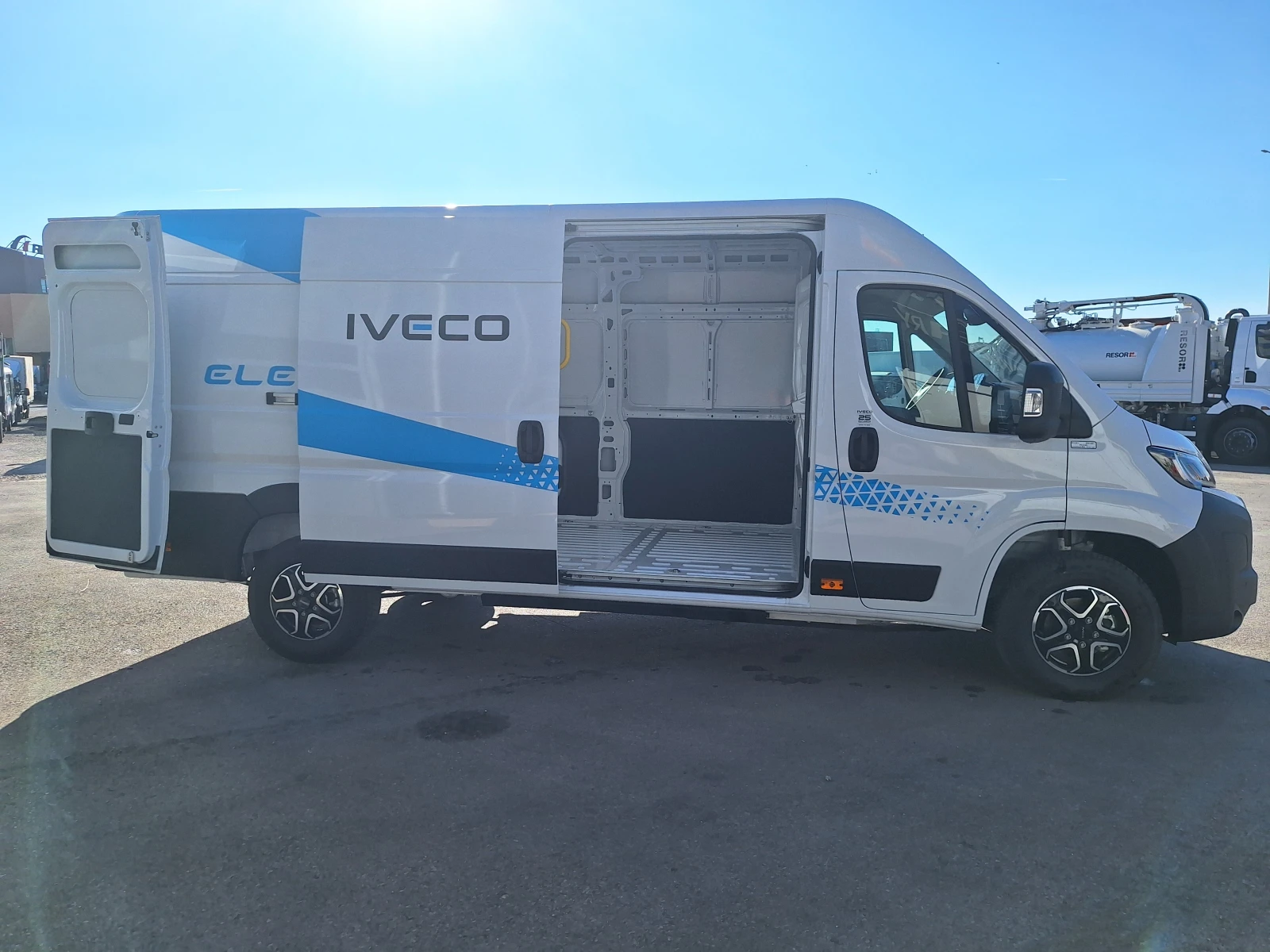 Iveco Daily eSuperJolly, снимка 6 - Бусове и автобуси - 56375437