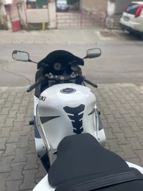 Suzuki Gsxr undefined | Auto.bg — изображение 4