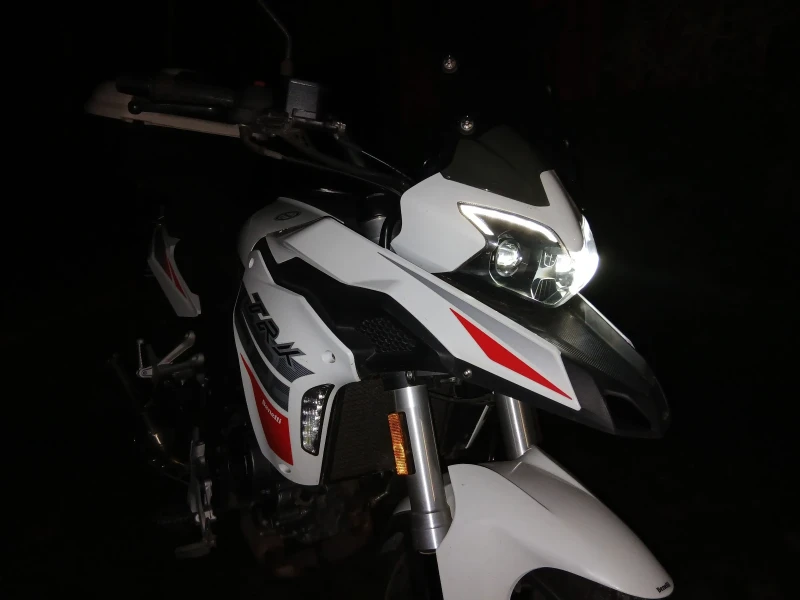 Benelli 250, снимка 11 - Мотоциклети и мототехника - 53298400