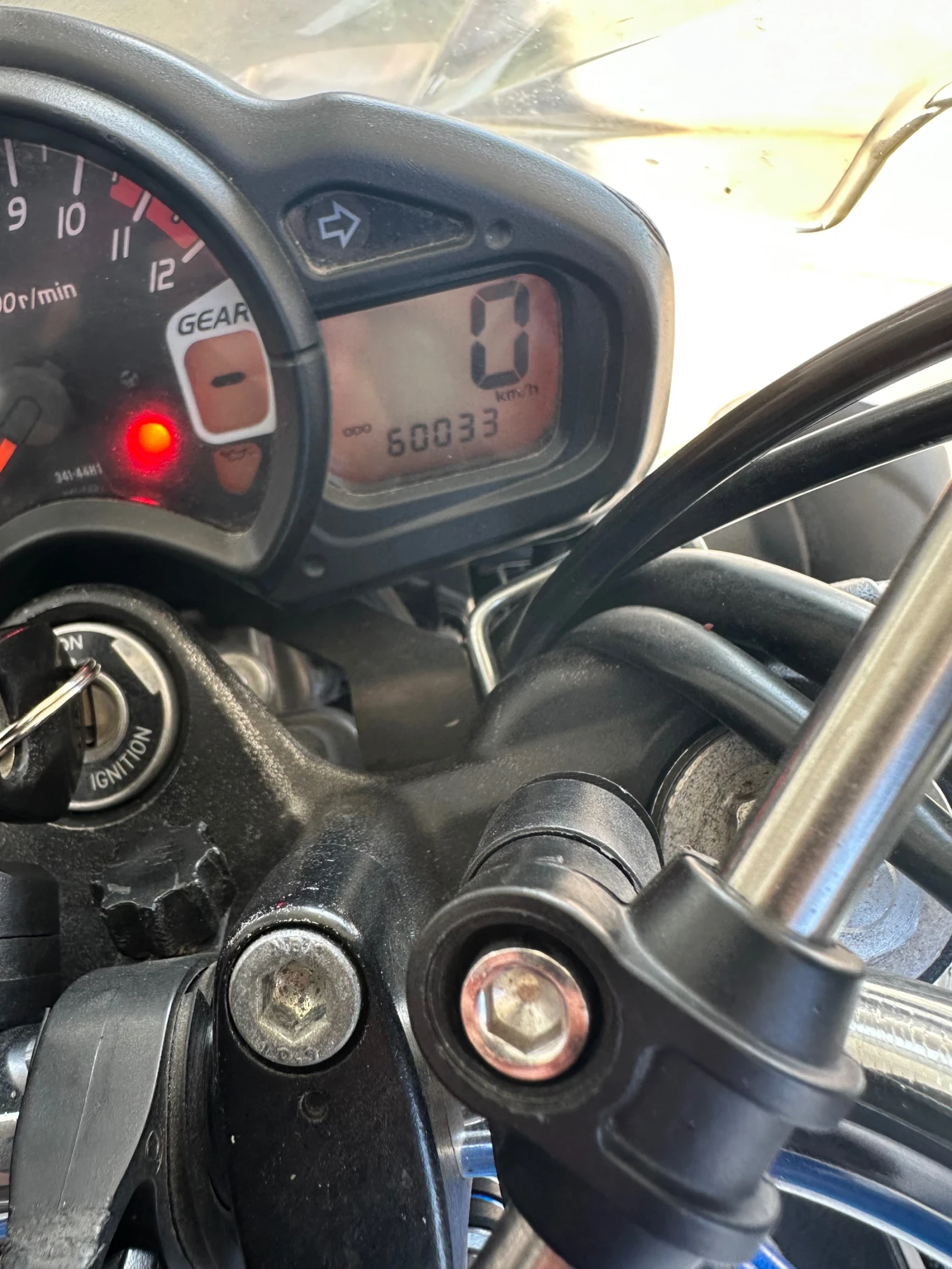 Suzuki SV Gladius - изображение 8