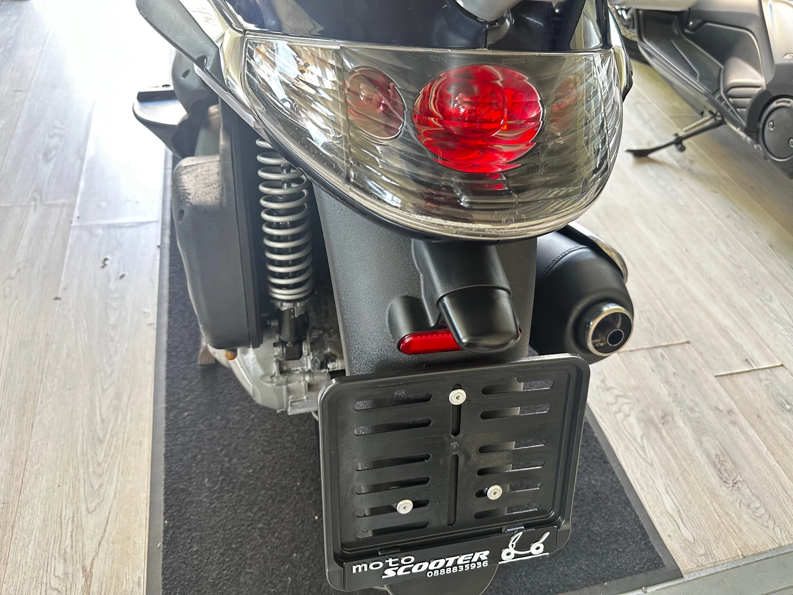 Piaggio Beverly 300i Tourer 2010г. - изображение 5