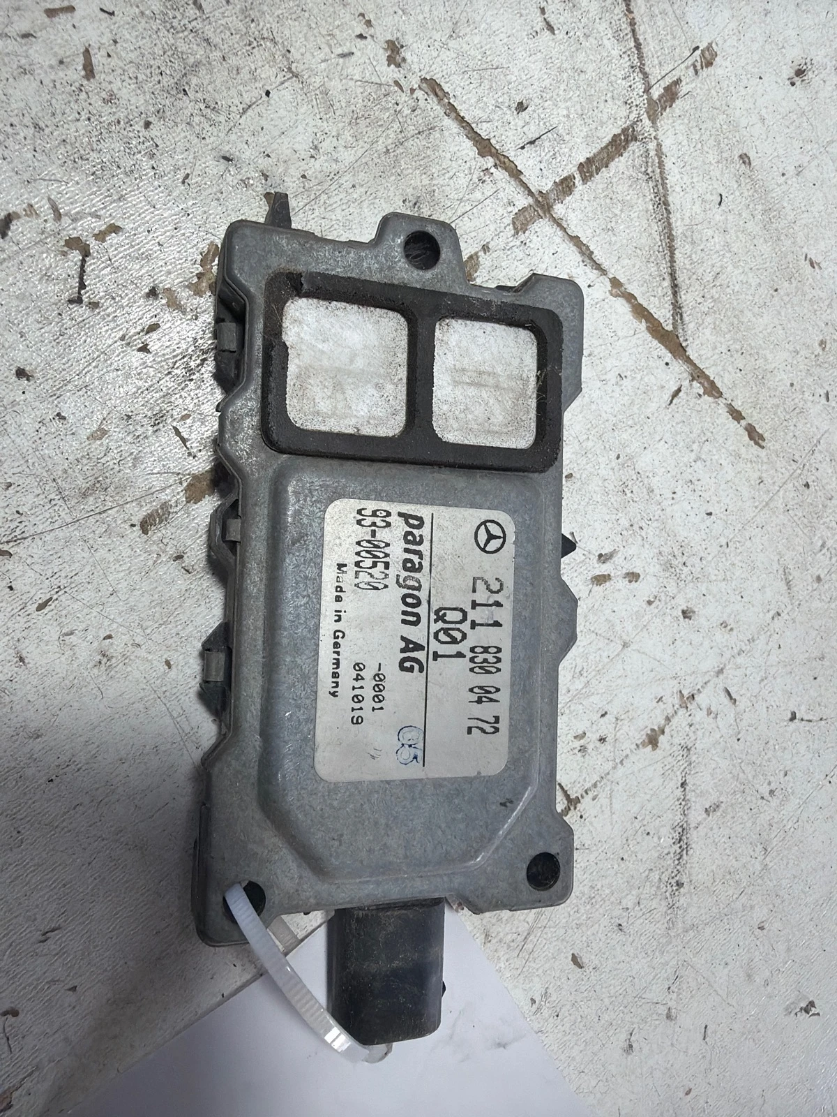модул 2118300472 Mercedes CLS