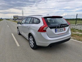 Volvo V60 2.0TD D5 163к.с. Нави, Автоматик, Панорама Фул екс, снимка 4
