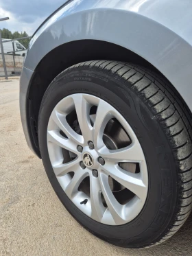 Skoda Superb Business Edition 2, 0 TDI - 12699 € / 24837.09 лв. - 83930105 5