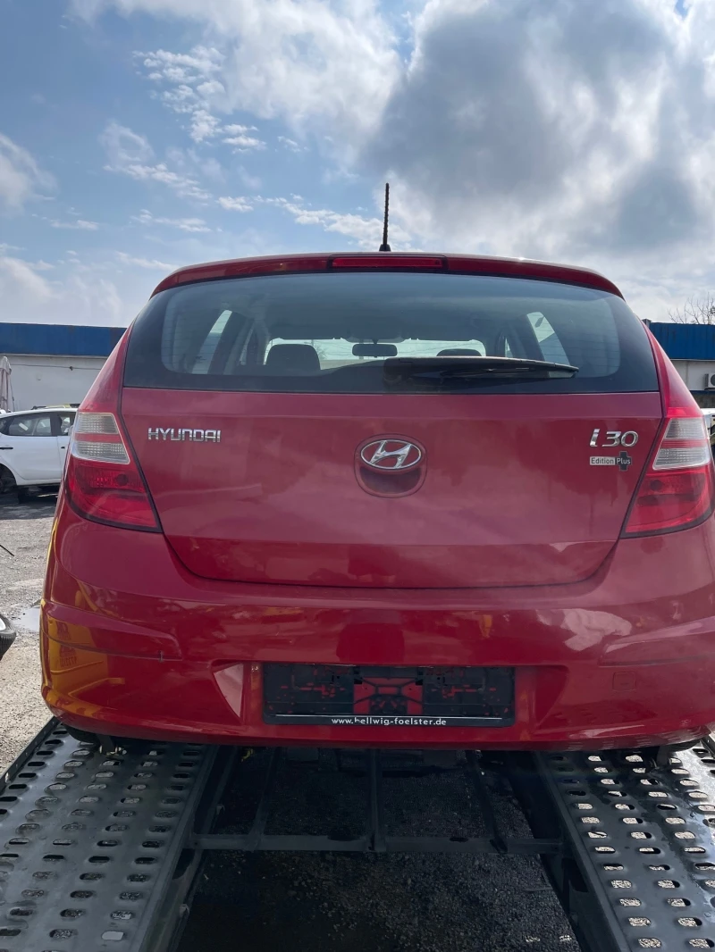 Hyundai I30, снимка 3 - Автомобили и джипове - 37773885