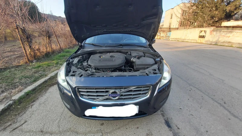 Volvo S60 2.0ТУРБО БЕНЗИН , снимка 14 - Автомобили и джипове - 46848303