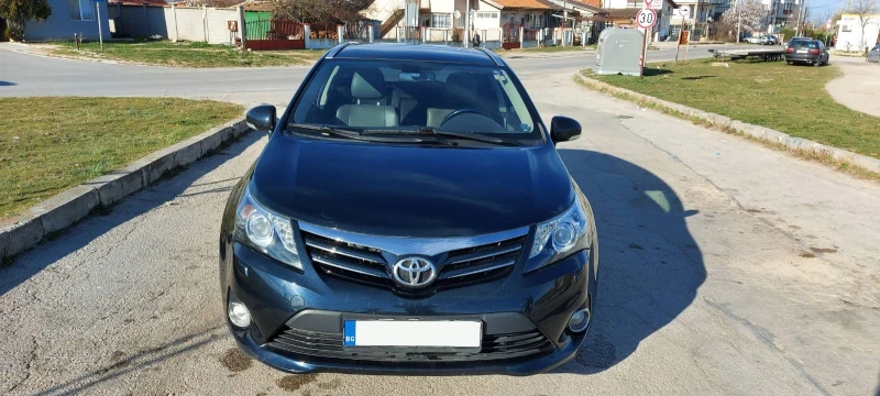 Toyota Avensis, снимка 2 - Автомобили и джипове - 48410318